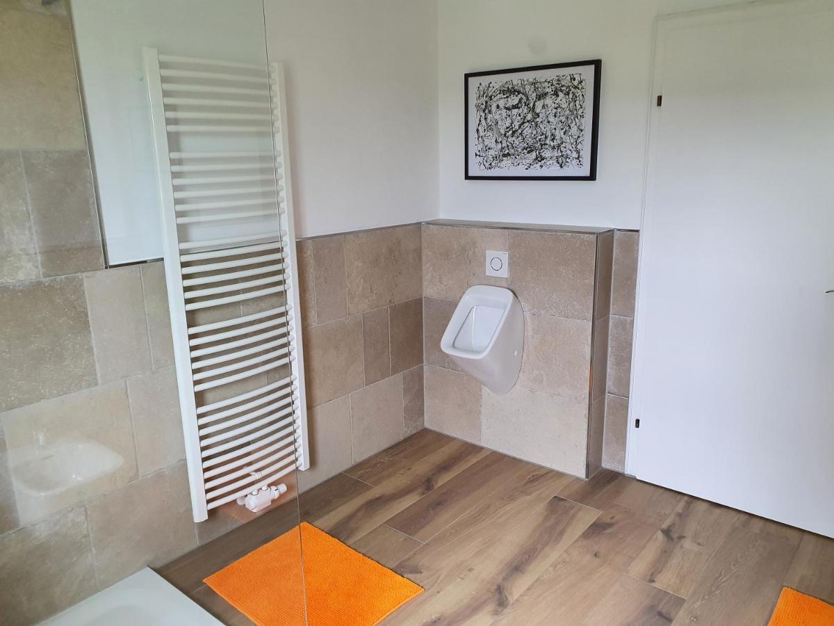 קלהיים Ferienhaus Am Donauspitz מראה חיצוני תמונה