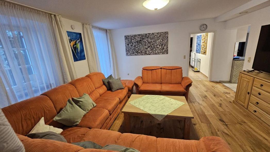 קלהיים Ferienhaus Am Donauspitz מראה חיצוני תמונה