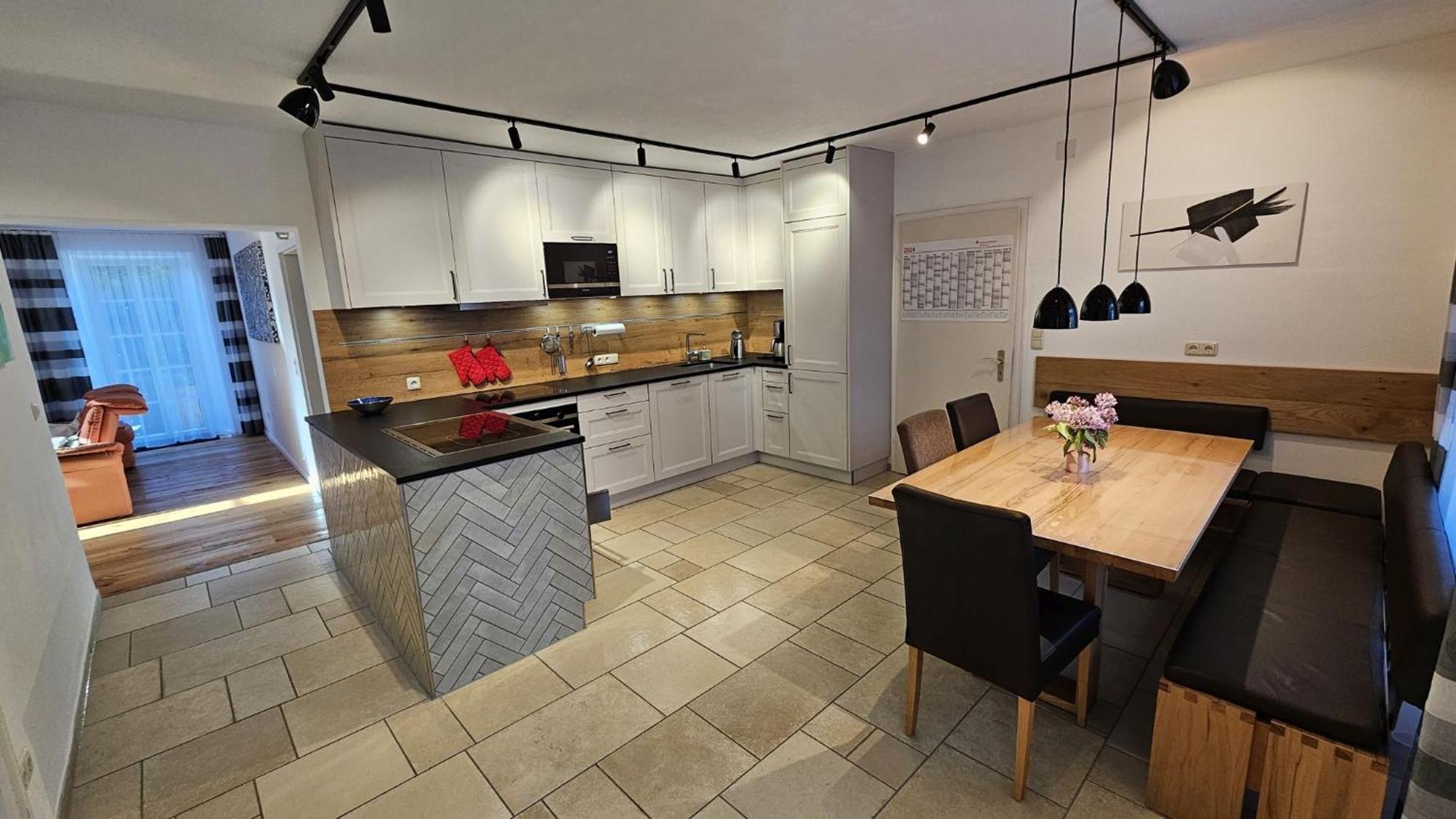קלהיים Ferienhaus Am Donauspitz מראה חיצוני תמונה
